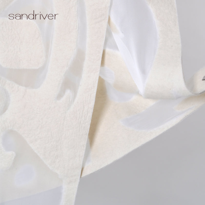 Handcrafted cashmere and silk felt scarf