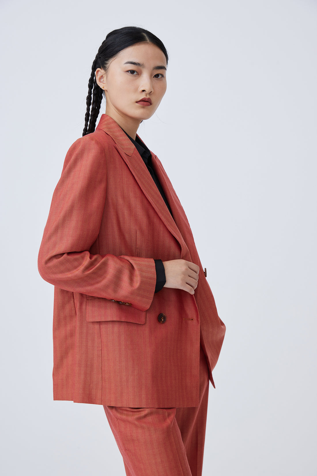 Women's double-breasted blazer